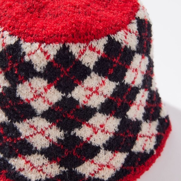 Urban Outfitters Gabbi Knit Printed Bucket Hat NWT - Picture 3 of 7